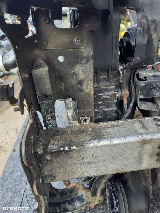 PAS PRZÓD PRZEDNI MERCEDES W211 2.7 CDI 02-06R - 16