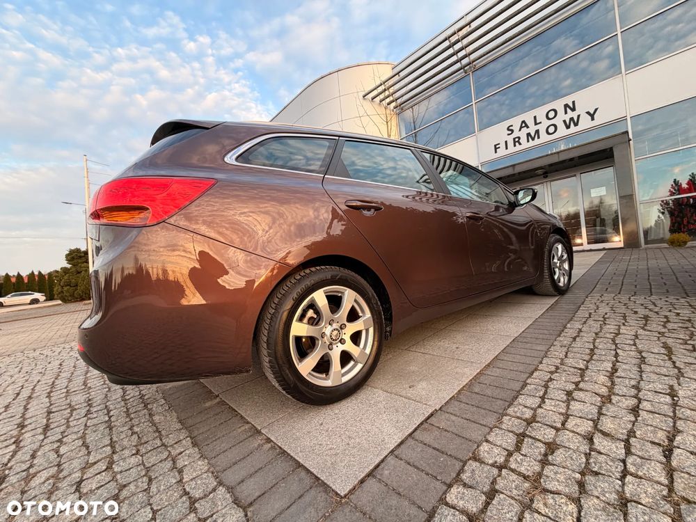 Kia Ceed 1.6 GDI ISG Spirit - 26