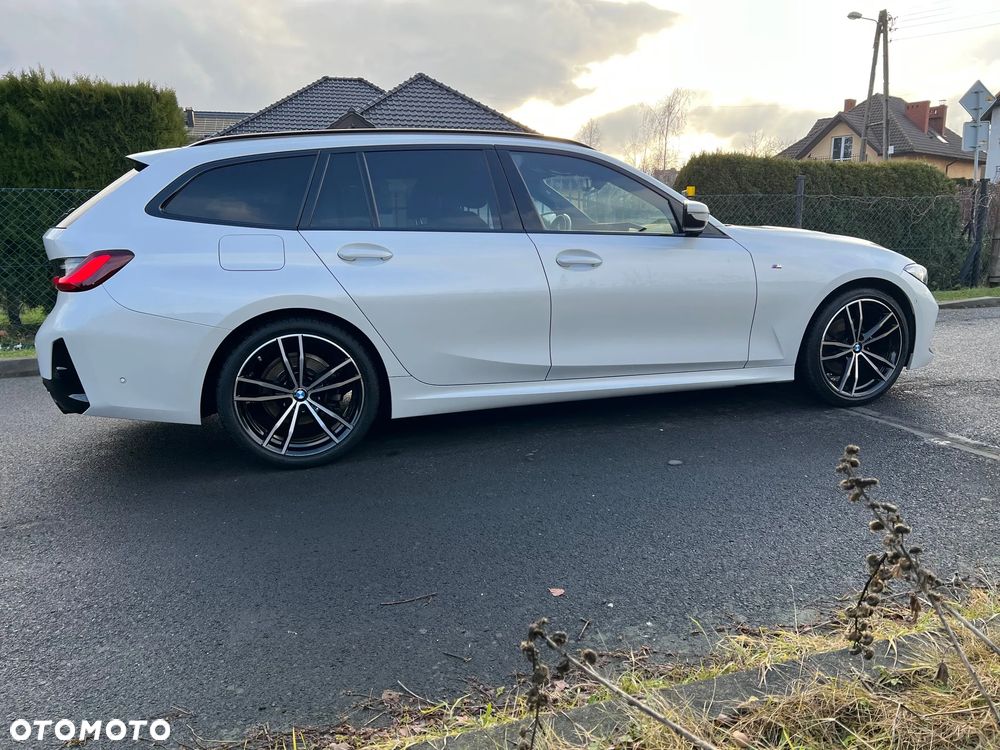 BMW Seria 3 320d xDrive M Sport sport - 18