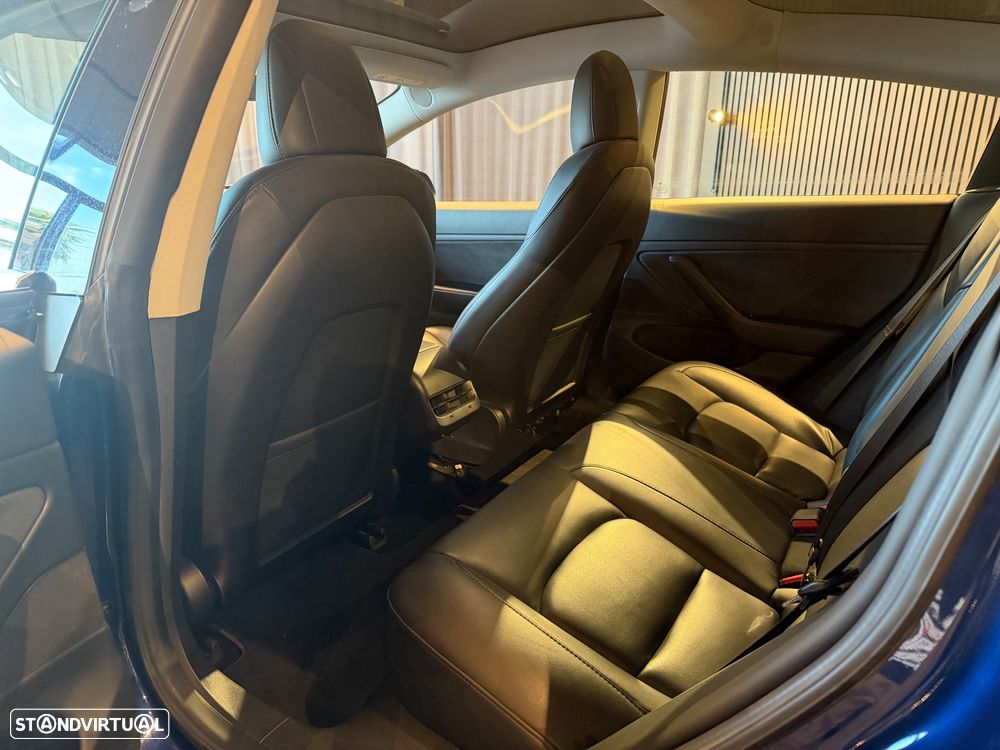Tesla Model 3 Performance Dual Motor AWD - 19