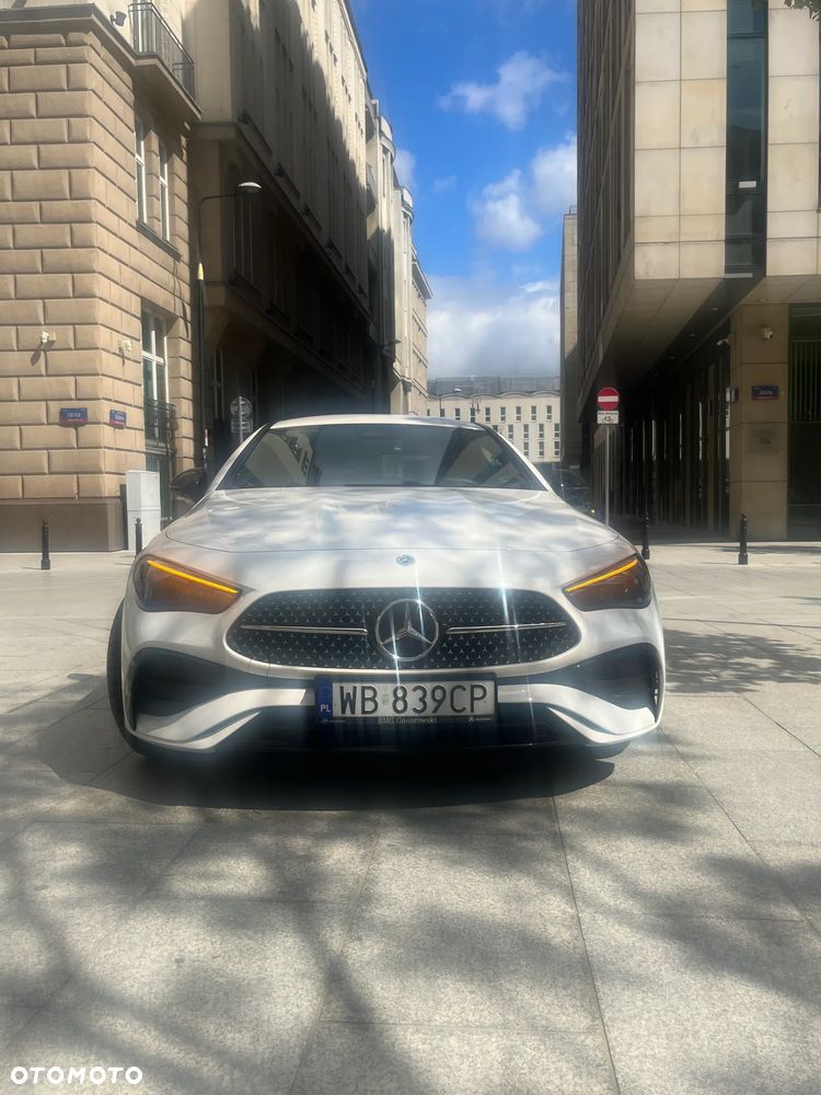 Mercedes-Benz CLE - 4