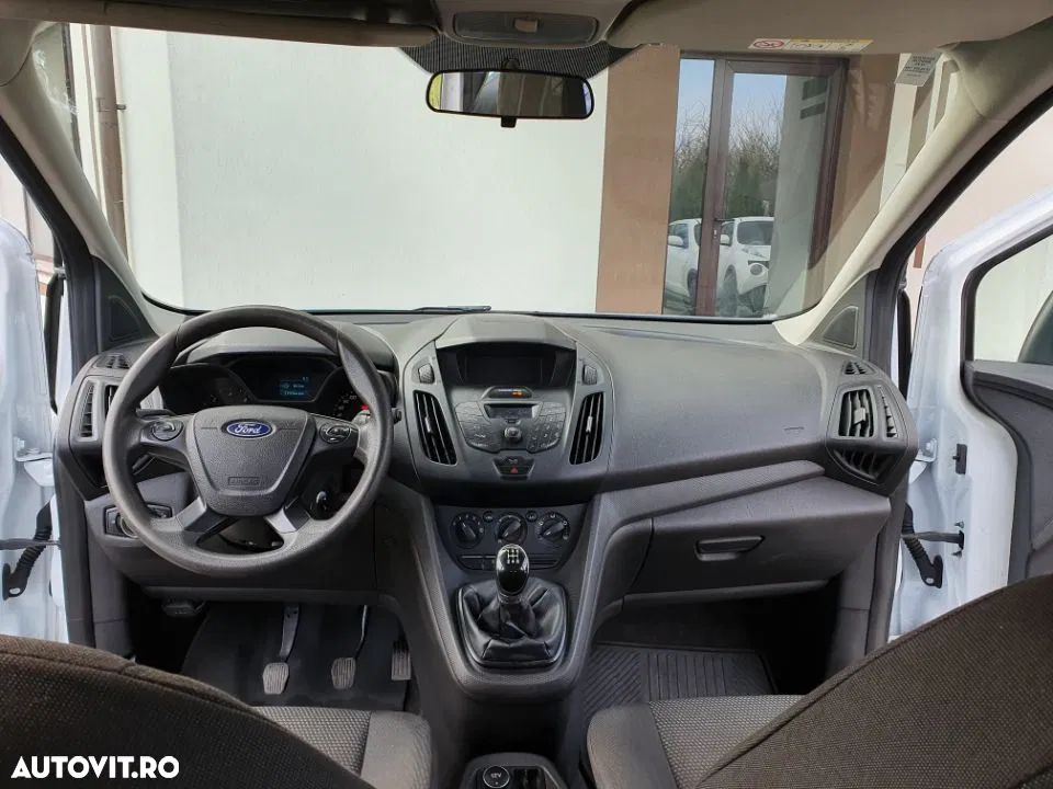 Ford Tourneo Connect - 6