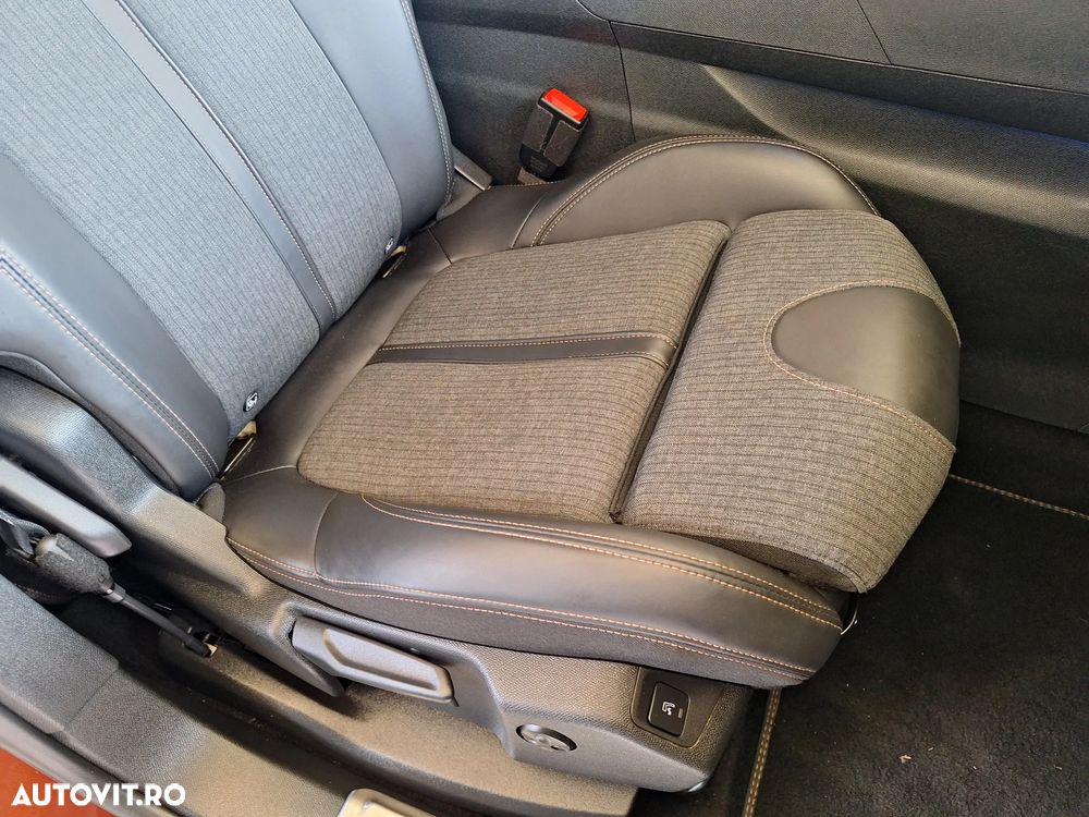 Peugeot 3008 BlueHDi 120 EAT6 Stop & Start Active - 25