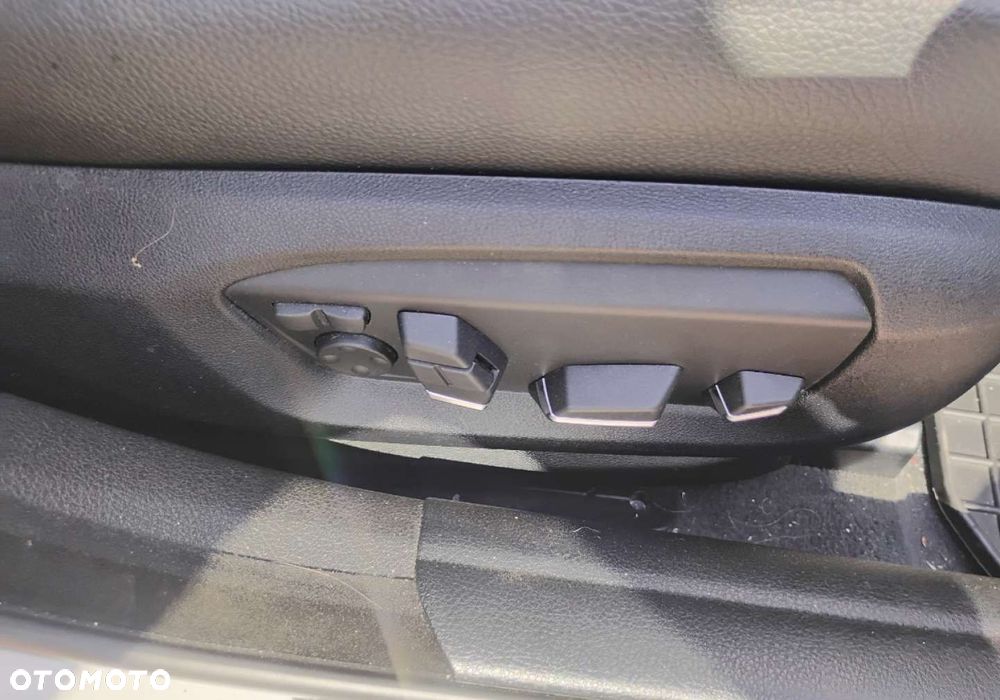 BMW Seria 5 - 27