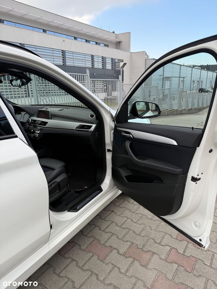 BMW X1 sDrive18i M Sport - 16