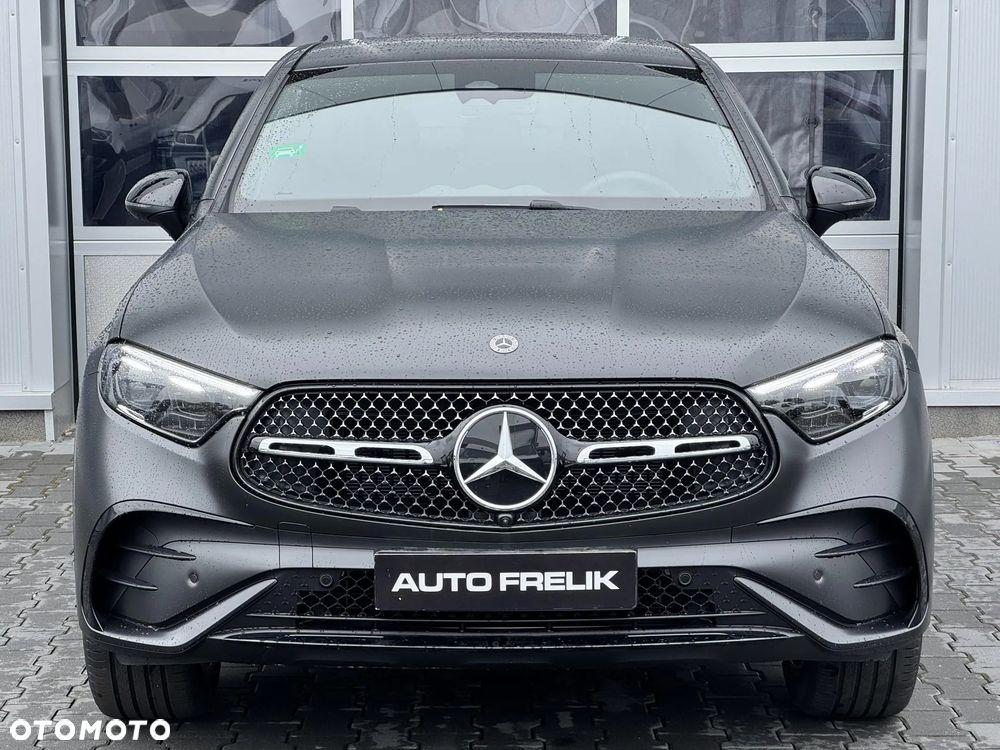 Mercedes-Benz GLC 300 e PHEV 4-Matic AMG Line - 5