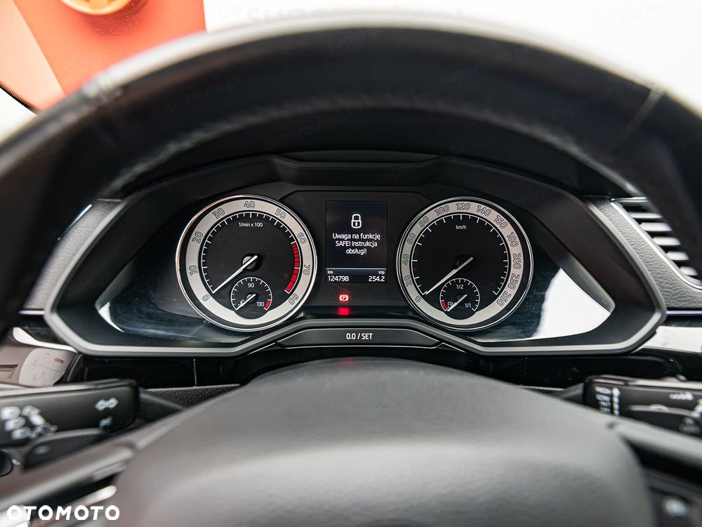 Skoda Superb 2.0 TSI 4x4 L&K DSG - 16