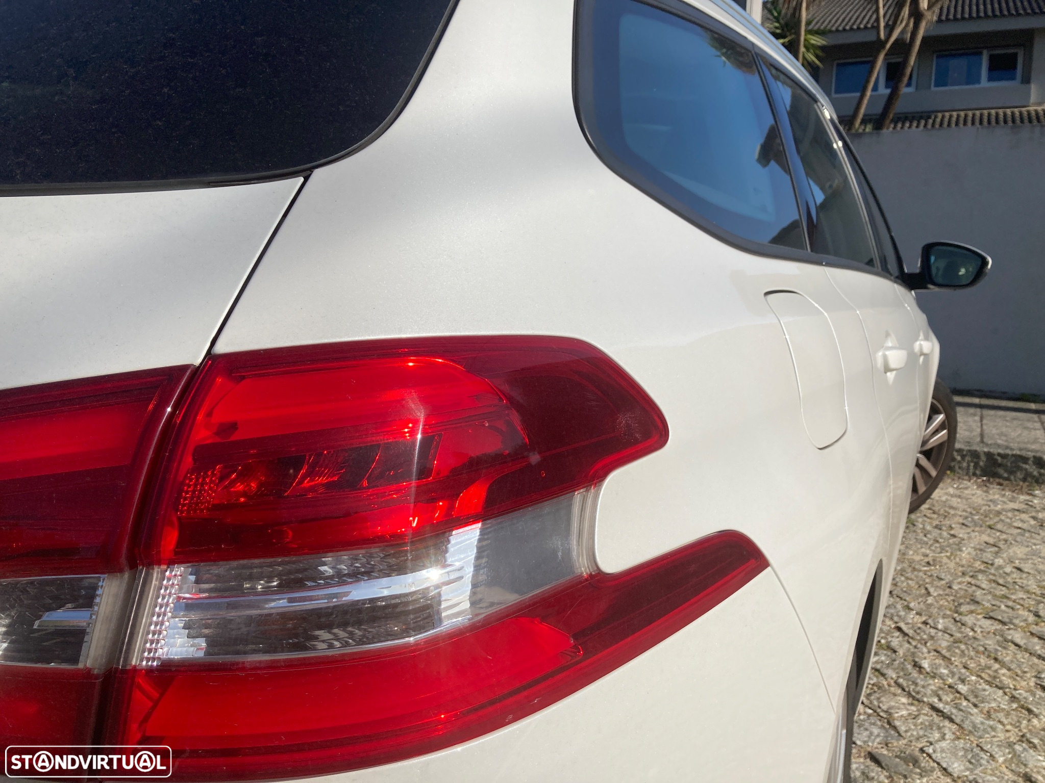 Peugeot 308 SW BlueHDi 100 Stop & Start Business-Line - 28