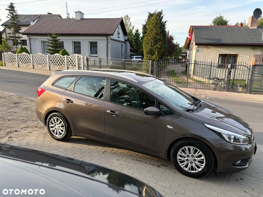 Kia Ceed - 3