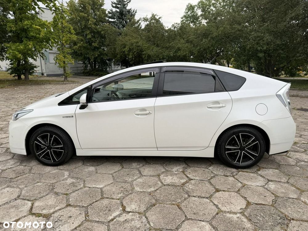Toyota Prius - 11