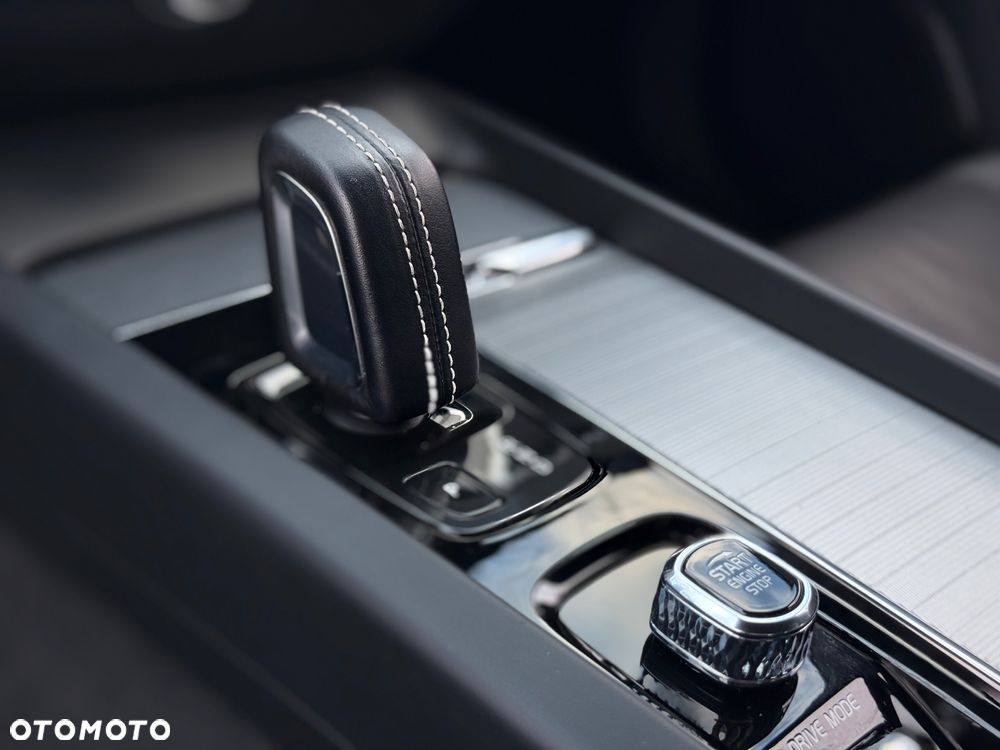 Volvo S60 T4 R-Design - 8