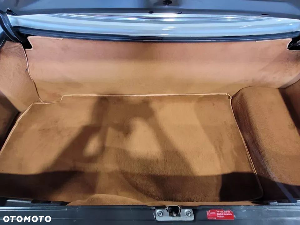 Mercedes-Benz SL - 25