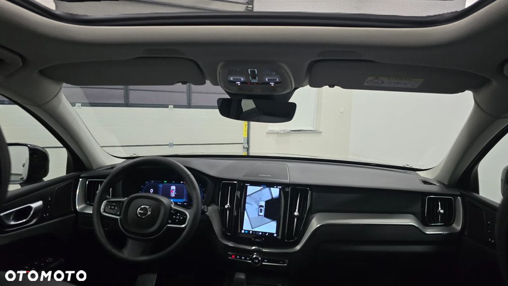 Volvo XC 60 B4 D AWD Plus Dark - 7