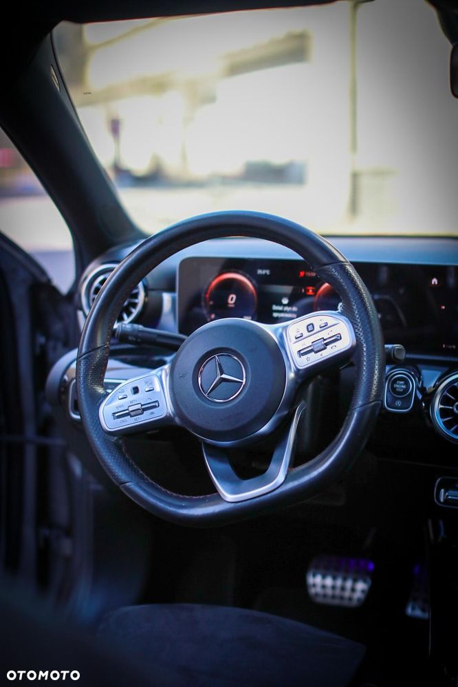 Mercedes-Benz Klasa A 200 AMG Line 7G-DCT - 6