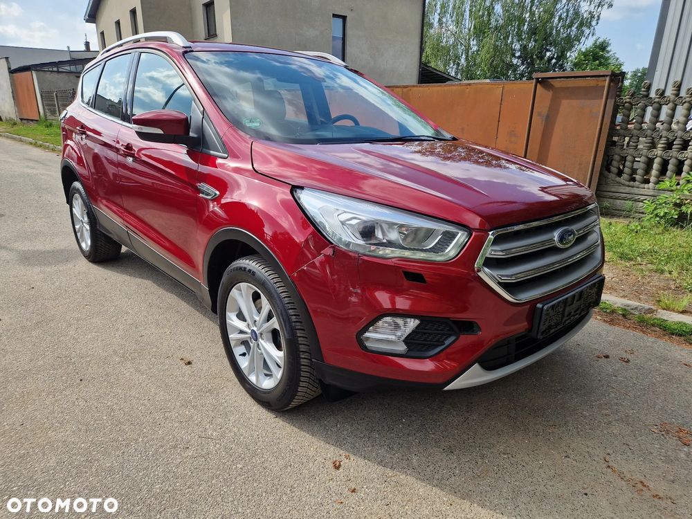 Ford Kuga 1.5 EcoBoost 2x4 Titanium - 6