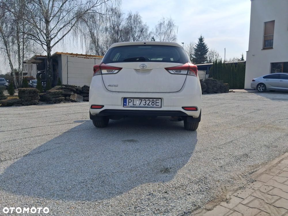 Toyota Auris 1.6 Active - 4
