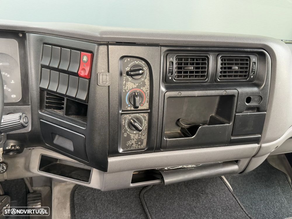 Renault MIDLUM 6.2 DCI 180.CV 12T REBOQUE PORTA 4/5 PRONTO SOCORRO - 13