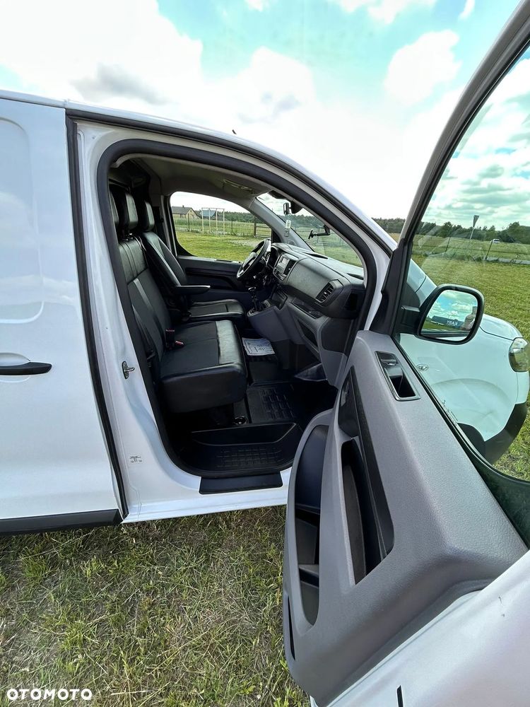 Opel Vivaro - 8