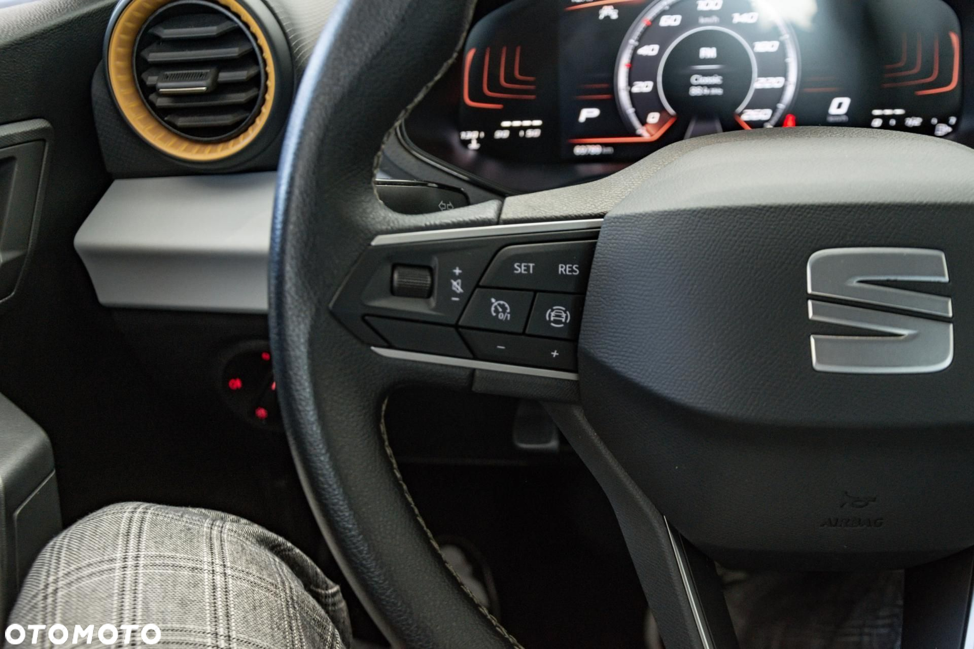 Seat Arona - 17
