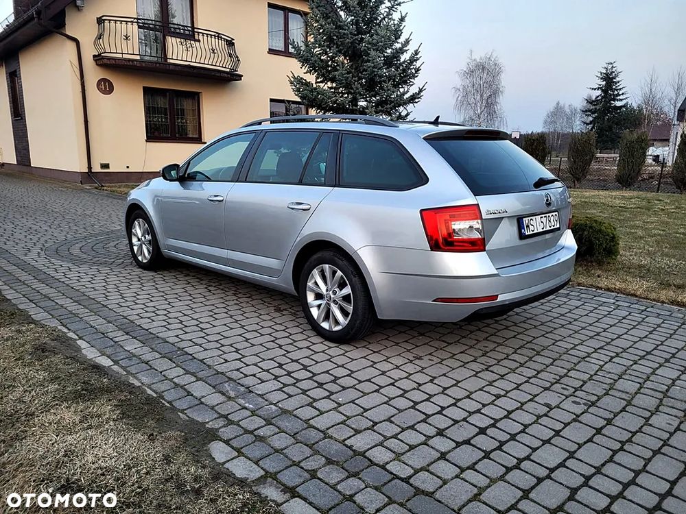 Skoda Octavia 1.6 TDI Ambition - 4