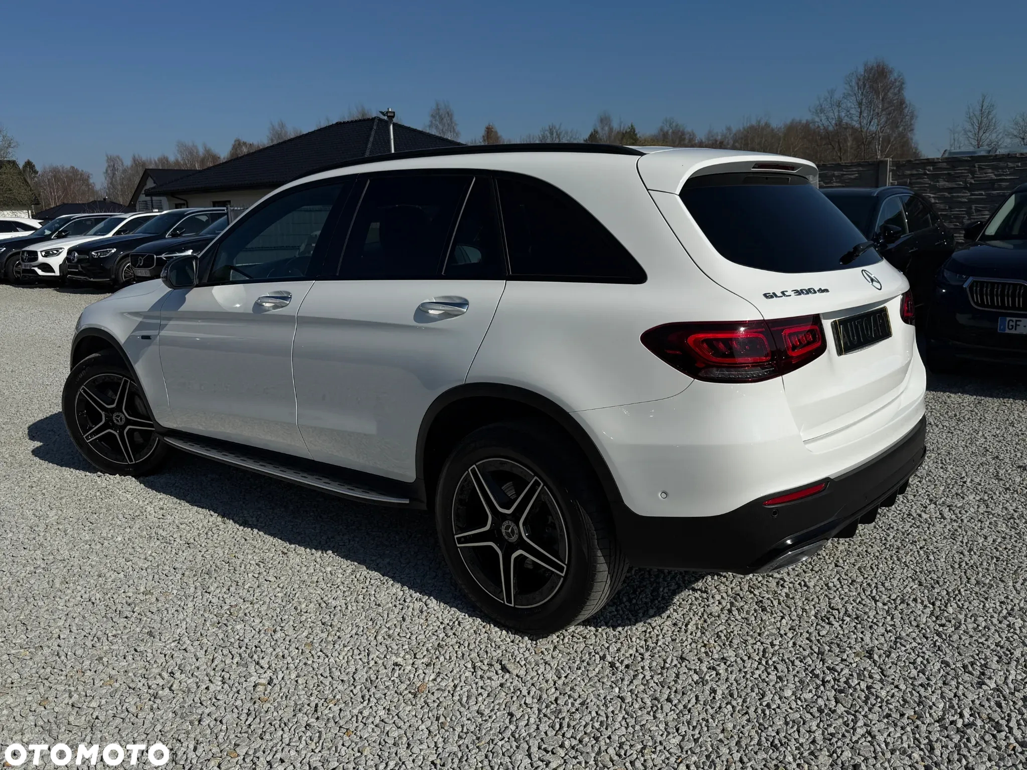 Mercedes-Benz GLC 300 d 4Matic 9G-TRONIC AMG Line - 10