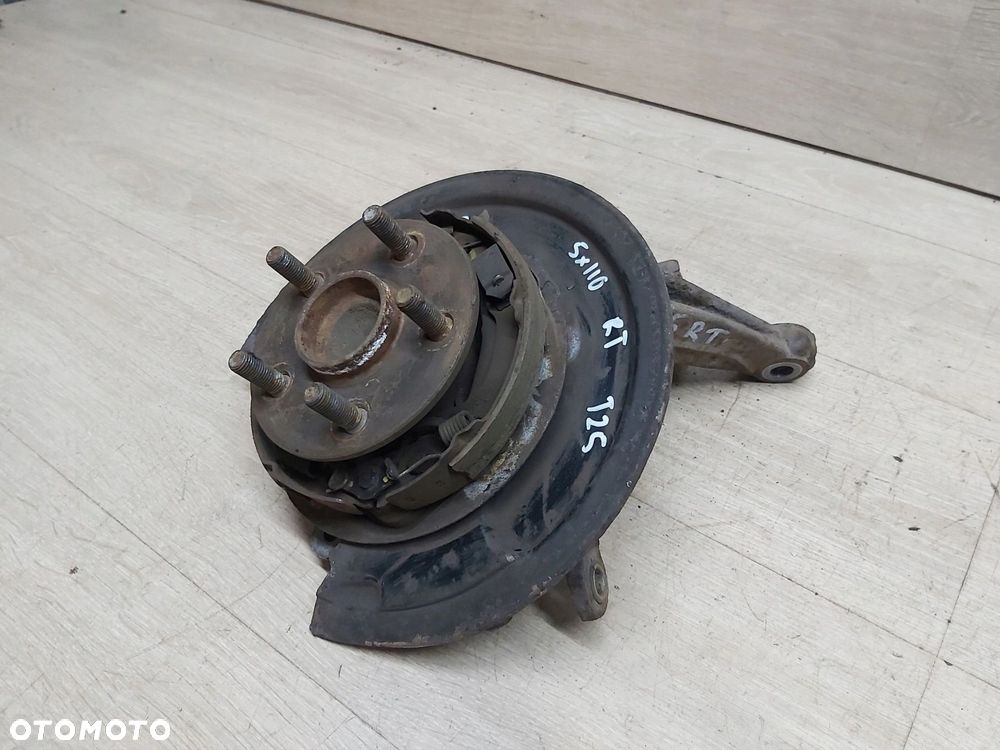TOYOTA Avensis T25 03-08 r zwrotnica PRAWY tył piasta 5x100 - 2