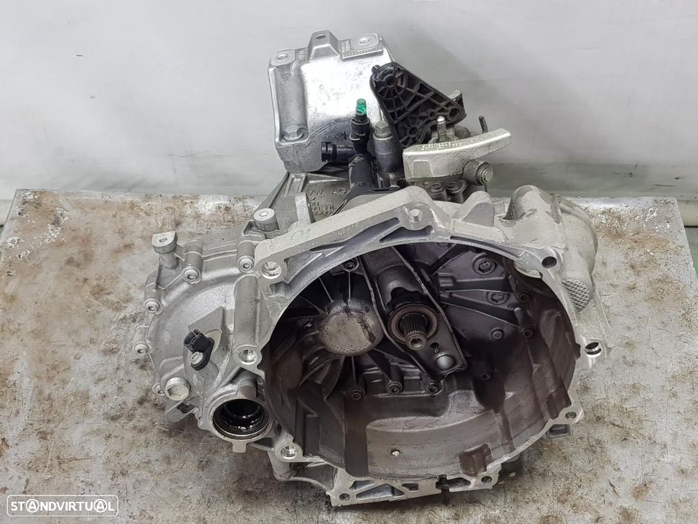 CAIXA DE VELOCIDADES VOLKSWAGEN POLO VI AW108.2017 REF. USM - 1