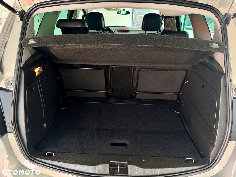 Opel Meriva - 31