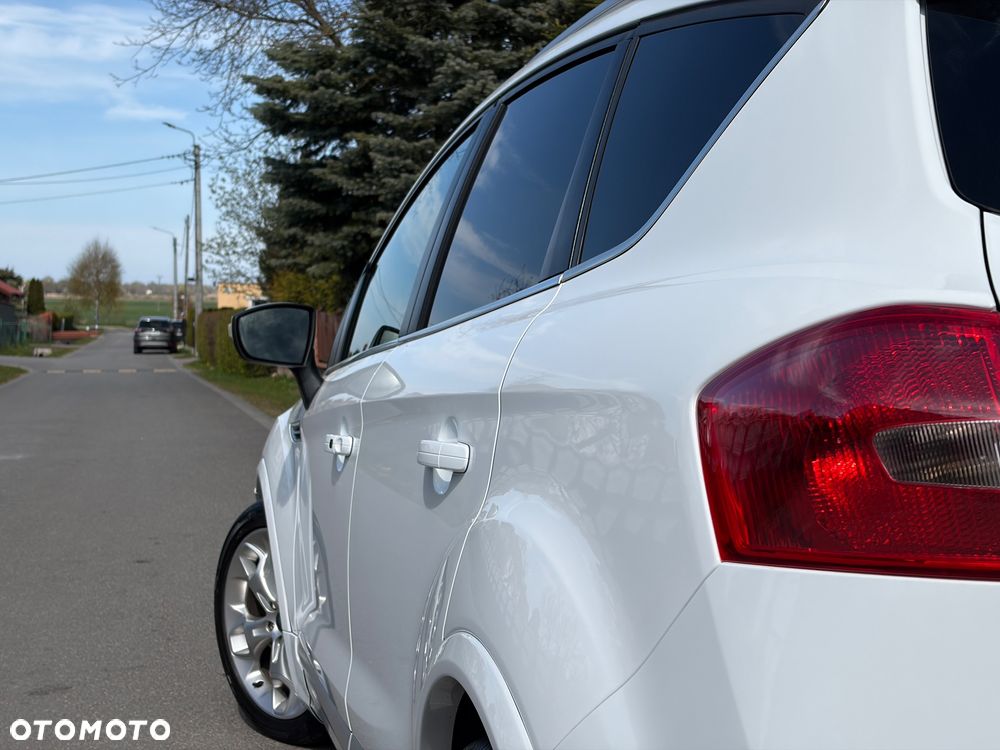 Ford Kuga 2.0 TDCi 4x4 Individual - 8