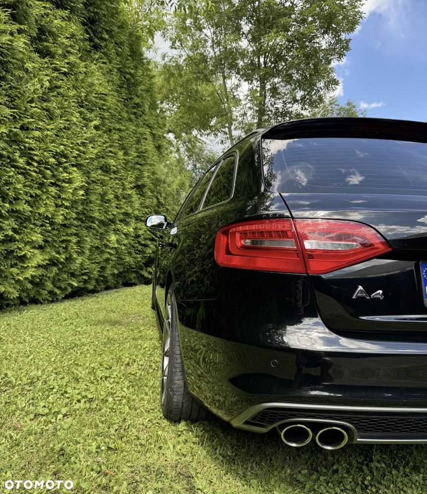 Audi A4 Avant 2.0 TDI DPF clean diesel quattro S line Sportpaket - 4