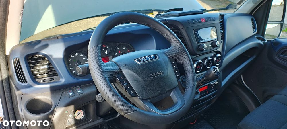 Iveco DAILY 35S18 - 12