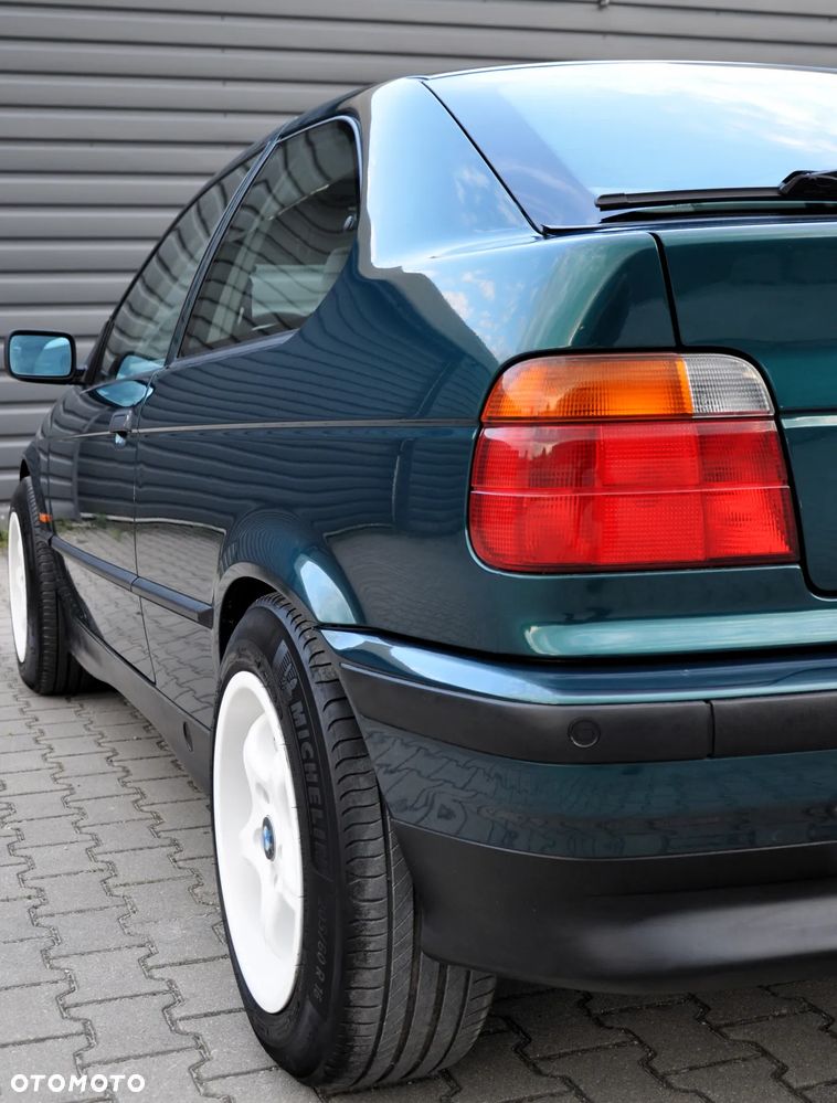 BMW Seria 3 316i - 29