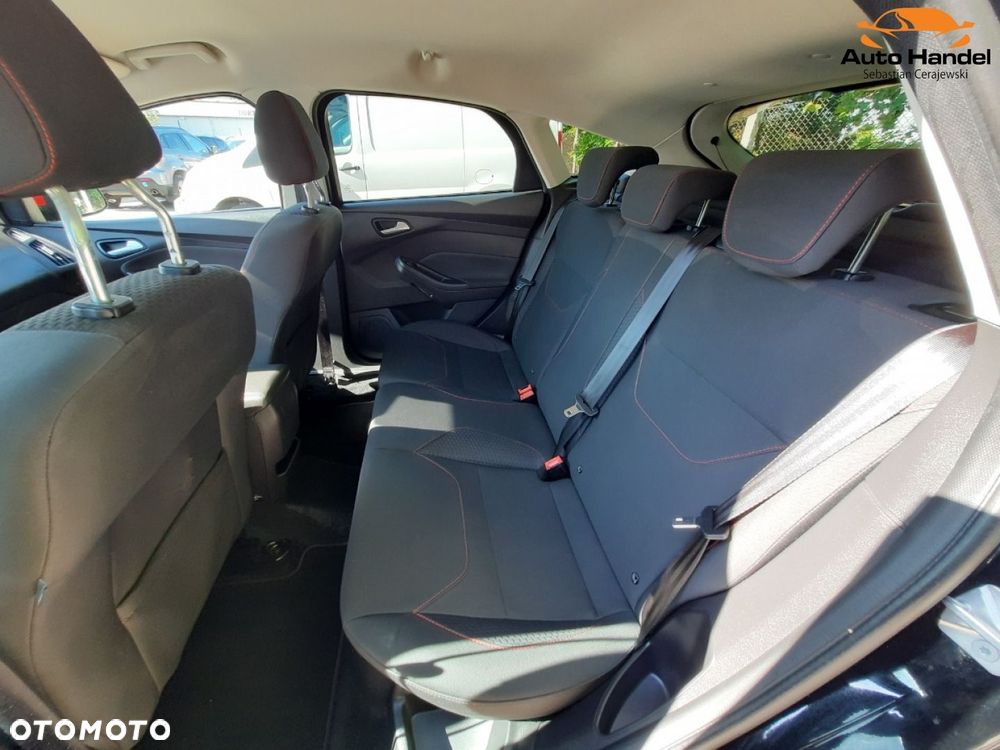 Ford Focus 1.5 EcoBoost STart-Stopp-System ST-LINE - 34