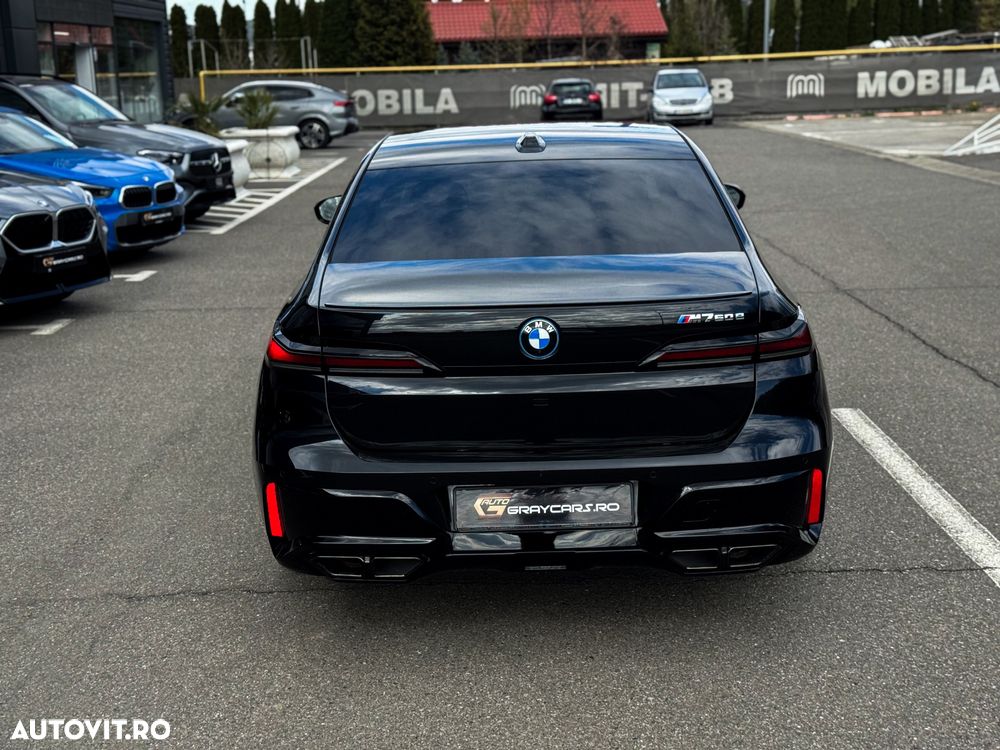 BMW M7 M760e xDrive - 3