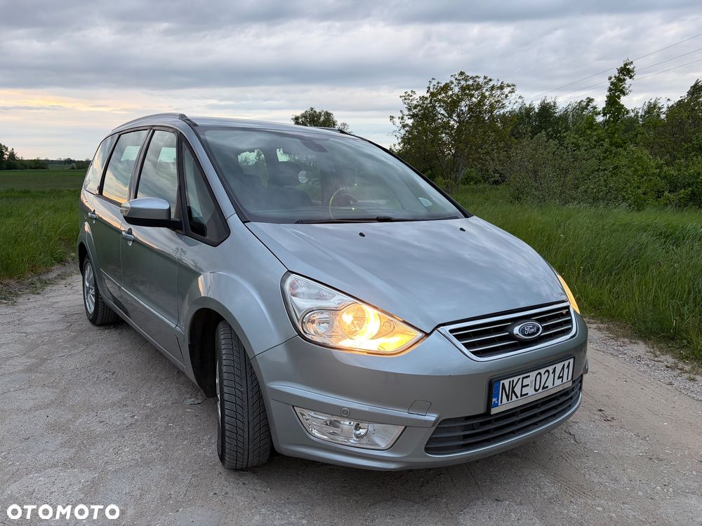 Ford Galaxy - 4