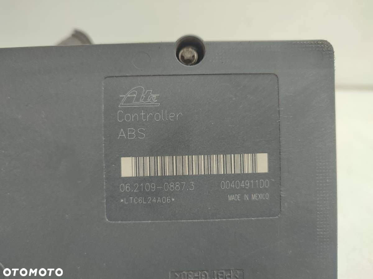 POMPA HAMULCOWA ABS NISSAN NAVARA III D40 2.5 DCI 47660EB33A - 5