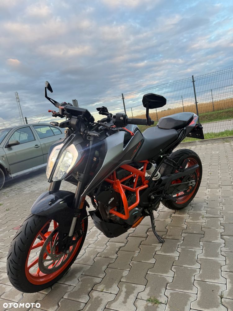 KTM Duke 390 - 4