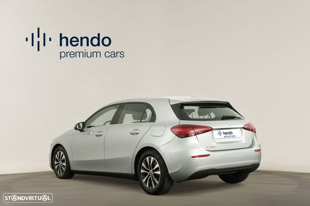 Mercedes-Benz A 200 Standard - 4