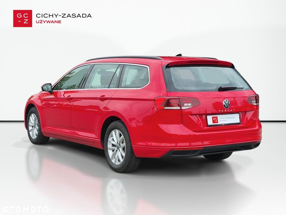 Volkswagen Passat Variant 2.0 TDI SCR Business Plus DSG - 3