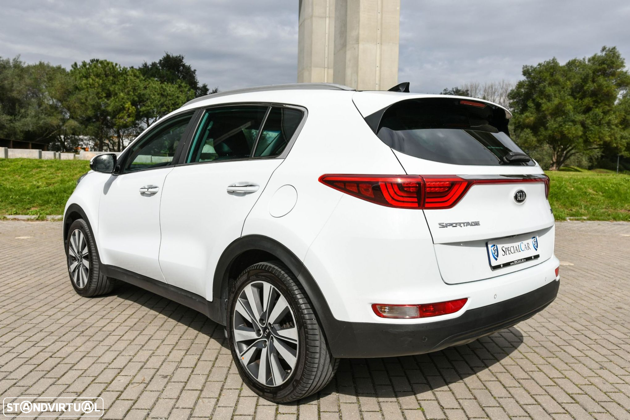 Kia Sportage 1.7 CRDI ISG TX Prime - 16