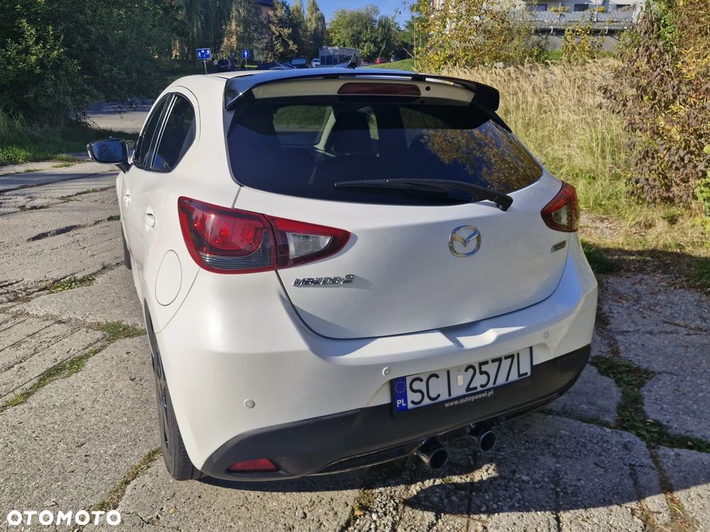 Mazda 2 - 7