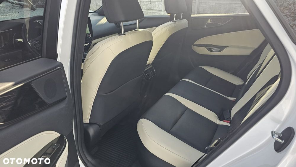 Lexus NX 350h Prestige AWD - 11
