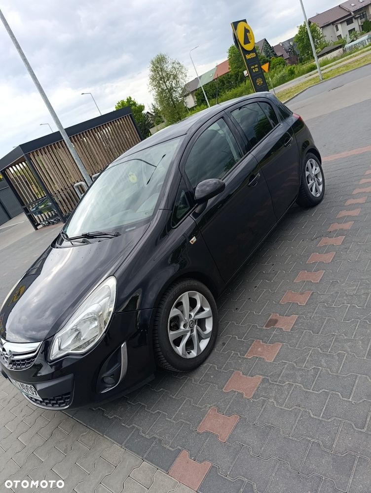 Opel Corsa - 2