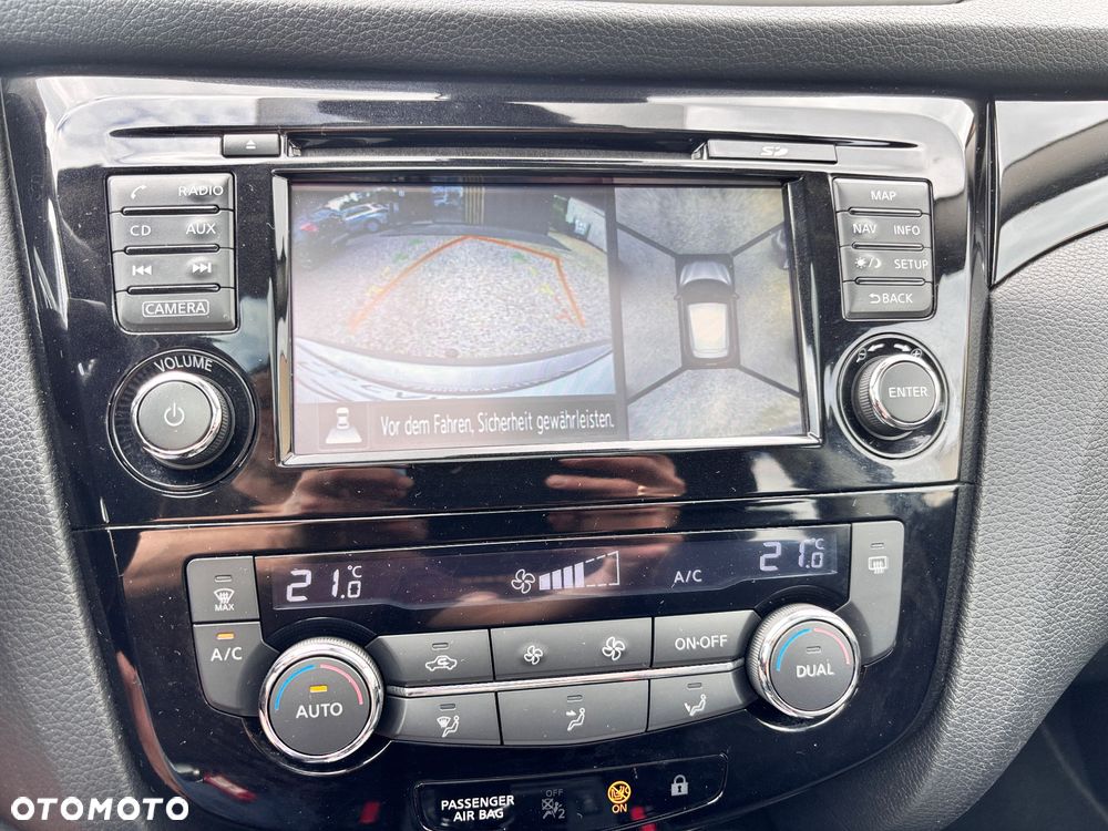 Nissan Qashqai 1.6 DIG-T N-Connecta - 13
