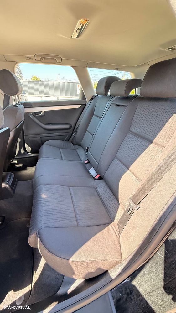 Audi A4 Avant 1.9 TDI - 17