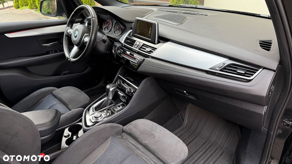 BMW Seria 2 220d Gran Tourer xDrive Sport-Aut M Sport - 34