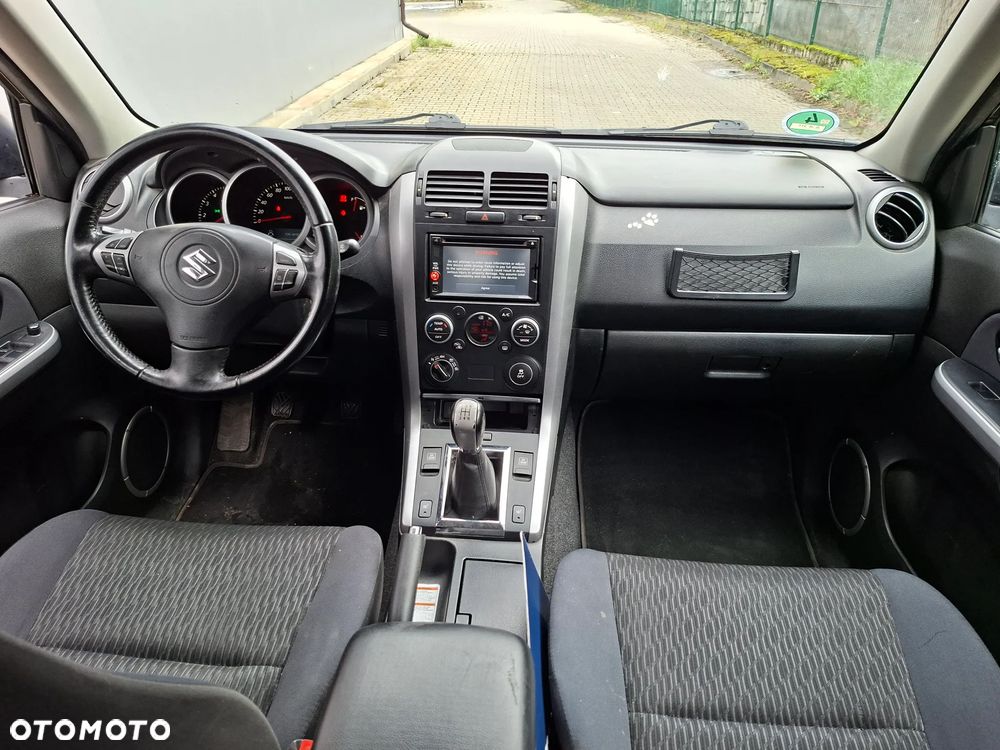 Suzuki Grand Vitara 1.9 DDiS Club - 8