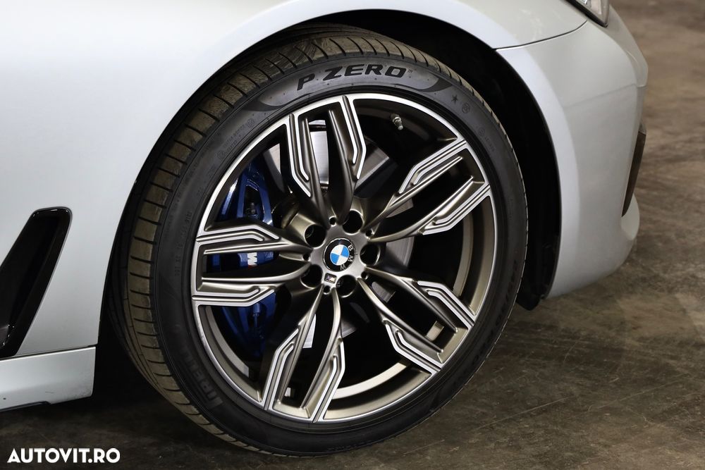 BMW Seria 7 740d xDrive - 33