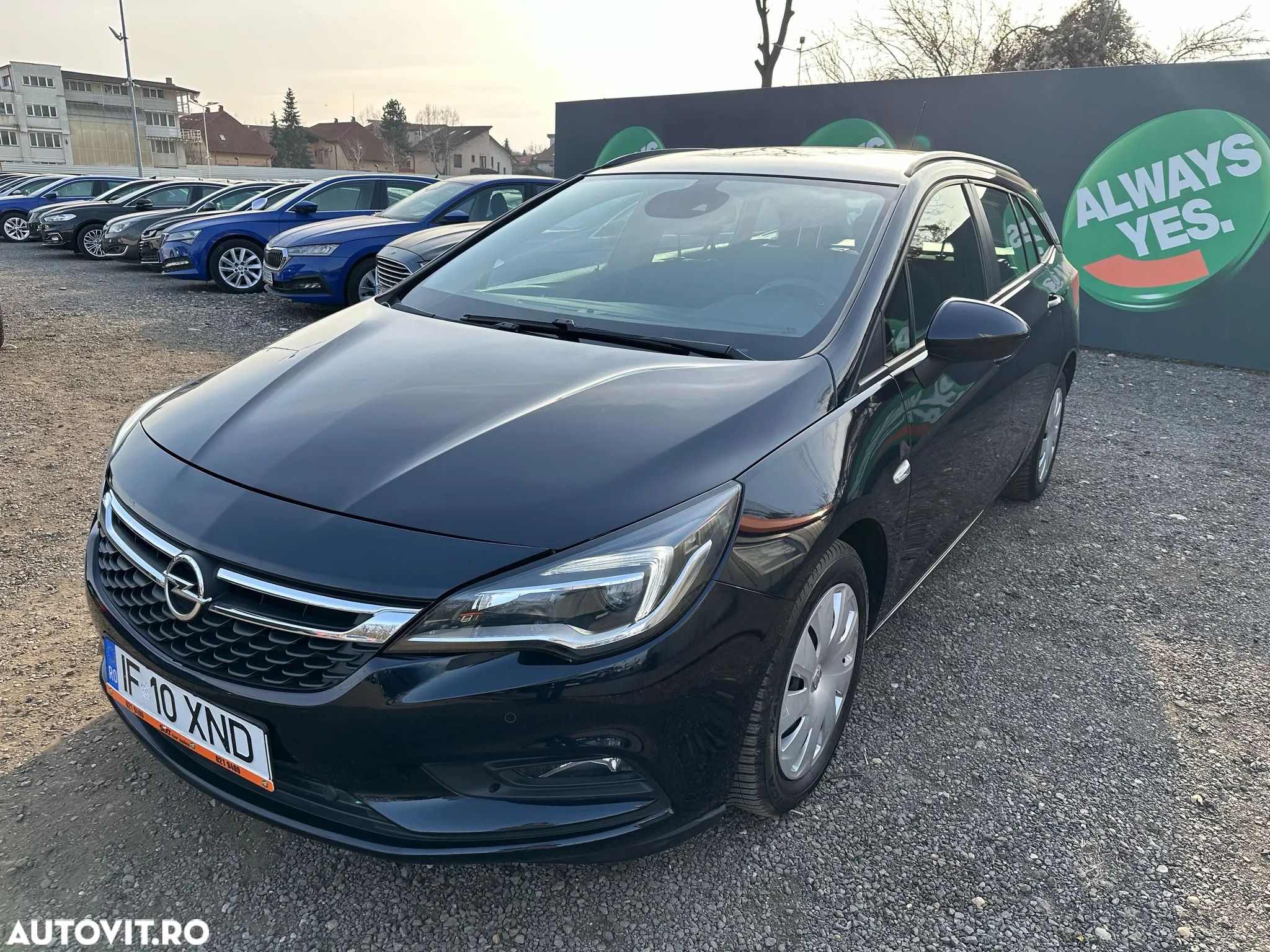 Opel Astra Sport Tourer Turbo 1.4 ECOTEC Dynamic - 1