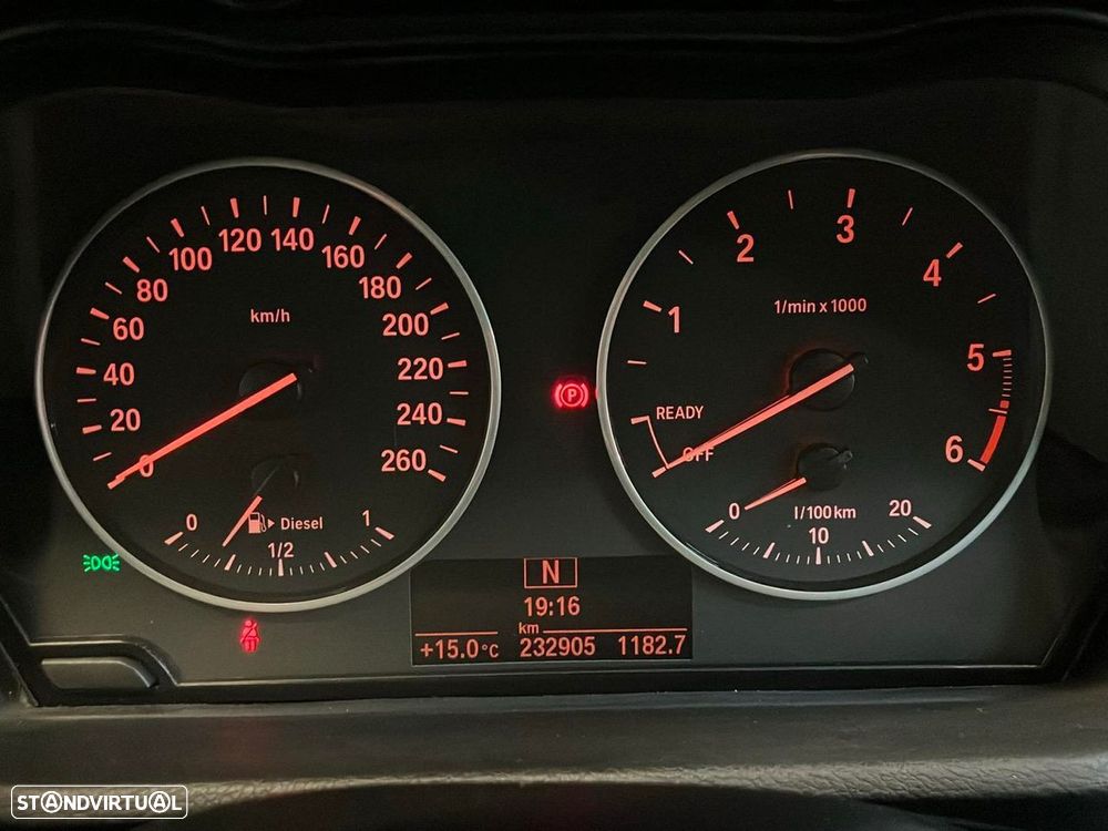 BMW X1 16 d sDrive Line Sport - 10